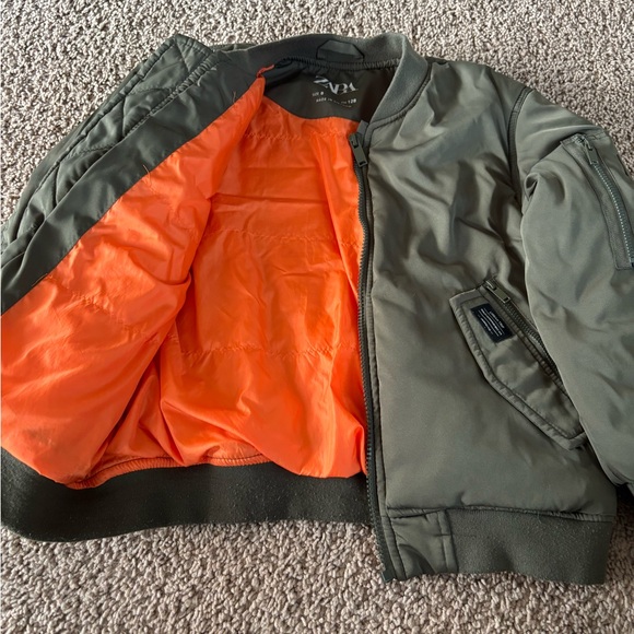 Boys Zara Bomber Jacket (8 years) - Picture 2 of 3